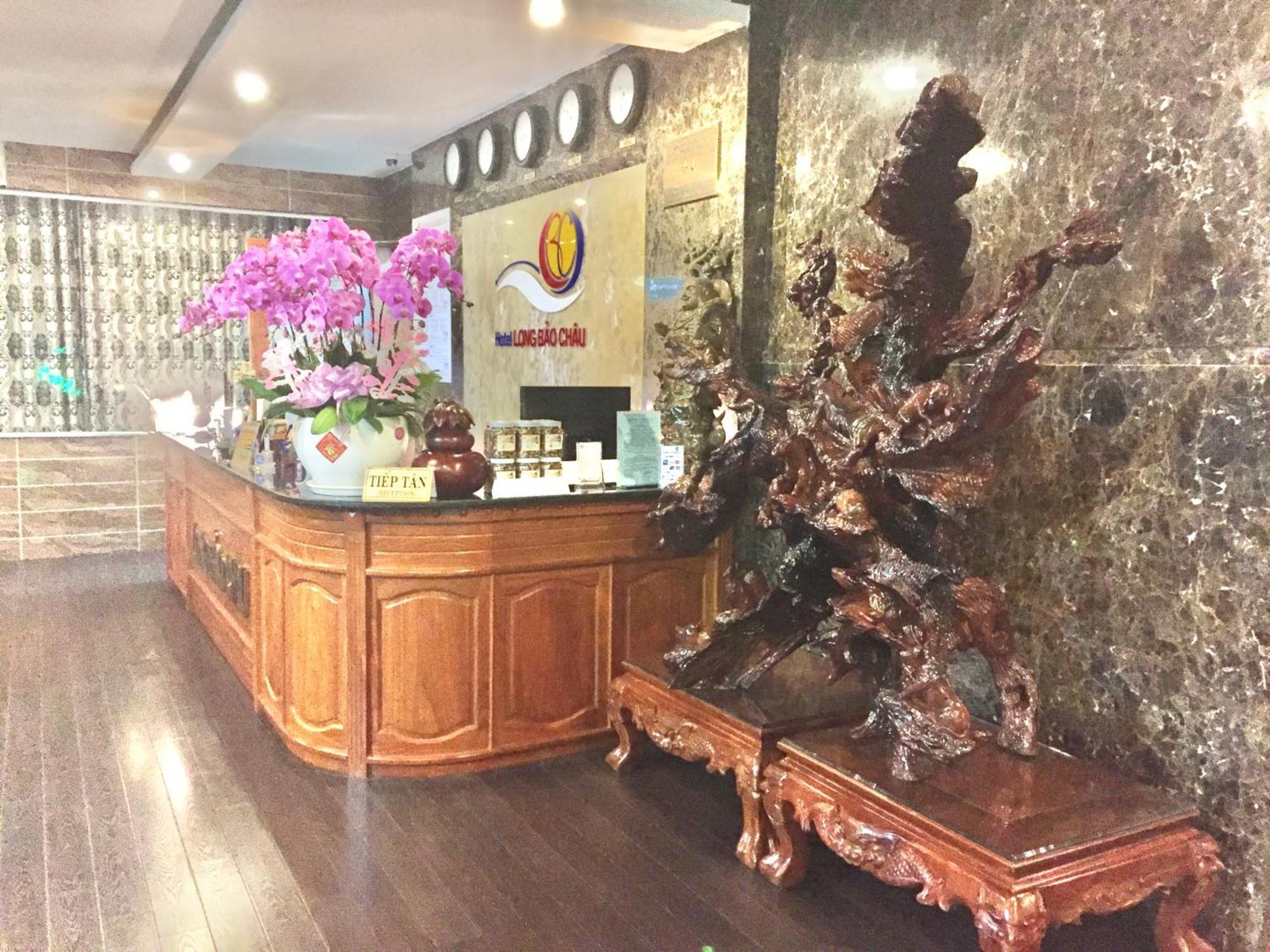 Long Bao Chau Hotel Thu Dau Mot Eksteriør billede