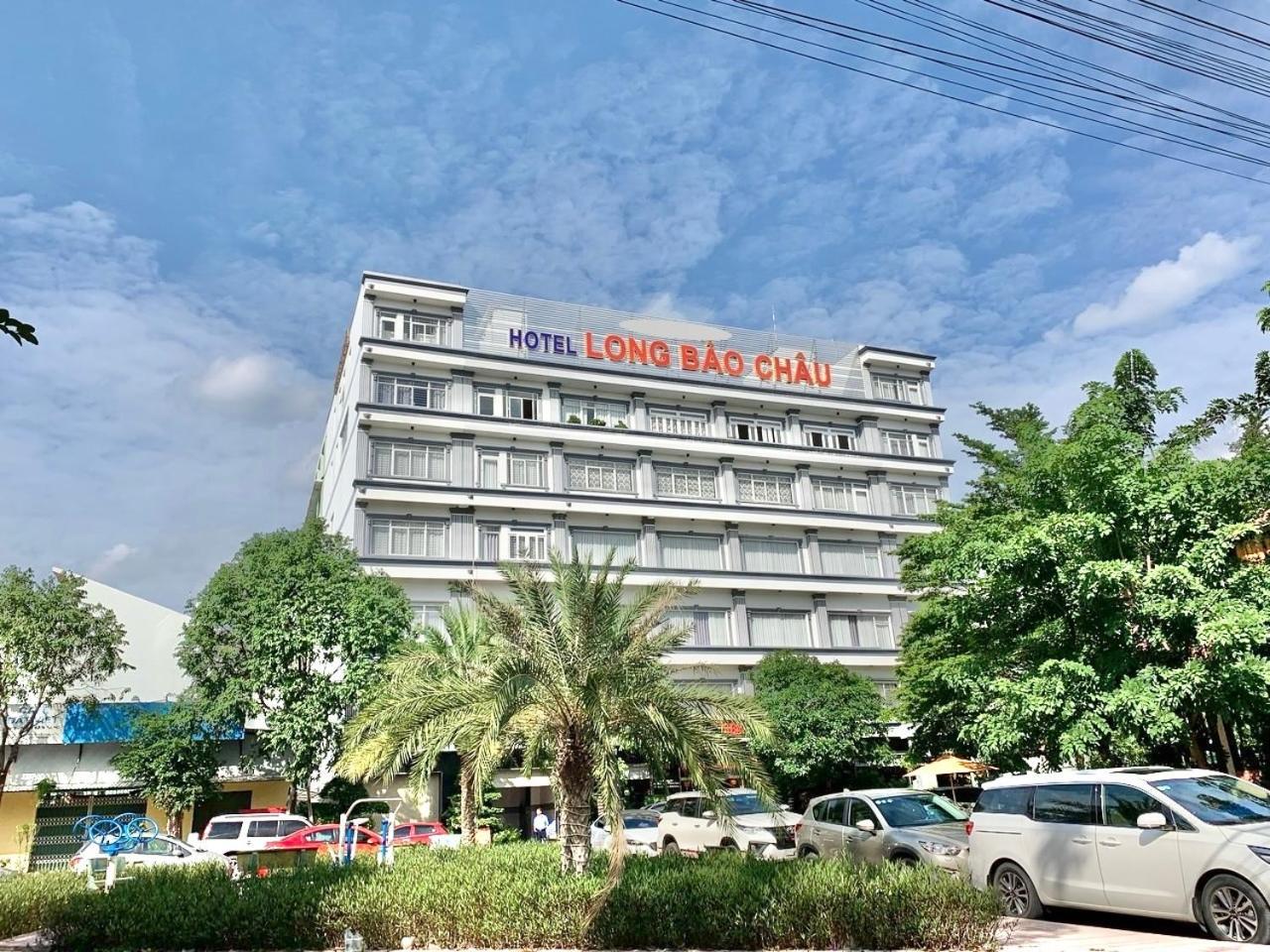 Long Bao Chau Hotel Thu Dau Mot Eksteriør billede