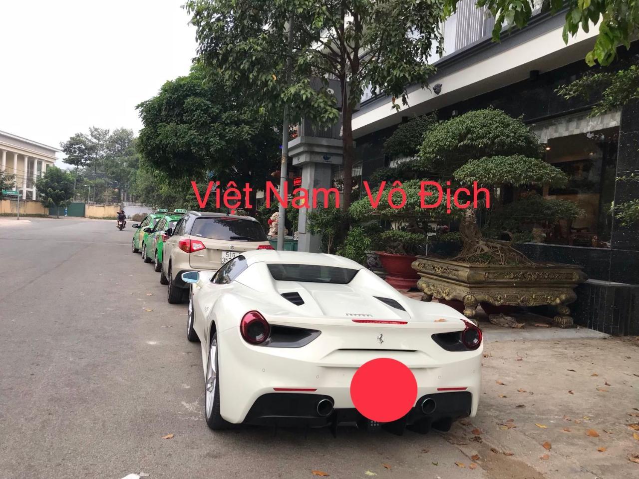 Long Bao Chau Hotel Thu Dau Mot Eksteriør billede